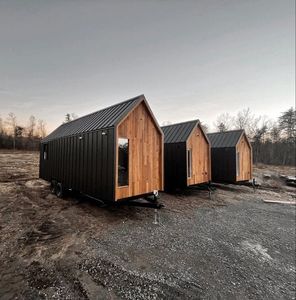 Commercial Prebuilt Steel & Wooden Container House